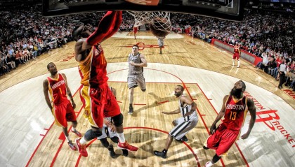 开云体育官方网站-意甲赛场上出现了一起不公正的判罚事件，意甲比赛集锦