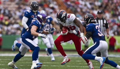 kaiyun sports safe-加拿大女足队稳健防守，坚守胜利，加拿大 女足